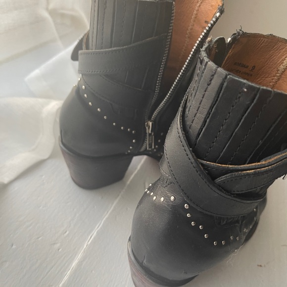 SOLD     Freebird Morgan boots excellent condition - Picture 6 of 9